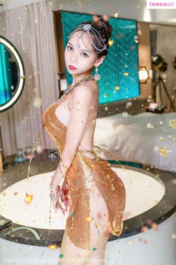 大美媚京  [XiuRen]高清写真图 2022.09.08 No.5559 大美妞儿第8张图片